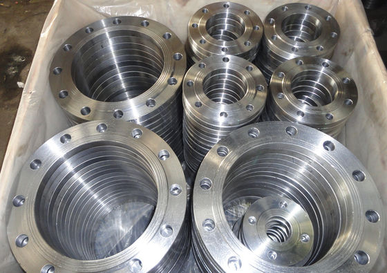 La FLANGIA 316 BS4504 PN6 PN10 PN25 PN40 PN64 PN100 di S235JR P245GH 304 ha forgiato le flange