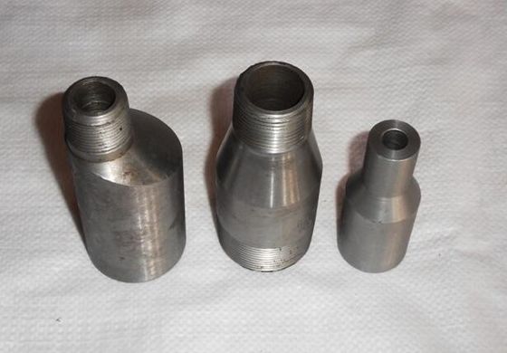 Il acciaio al carbonio ha forgiato i montaggi che ASME B16.11 3000# ha infilato il montaggio forgiato ss