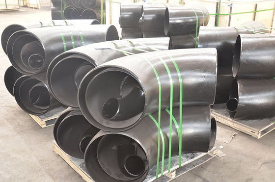 26&quot; a 110&quot; gomito nero Sch40 Sch80 del gomito degli accessori per tubi della saldatura testa a testa 90Deg breve