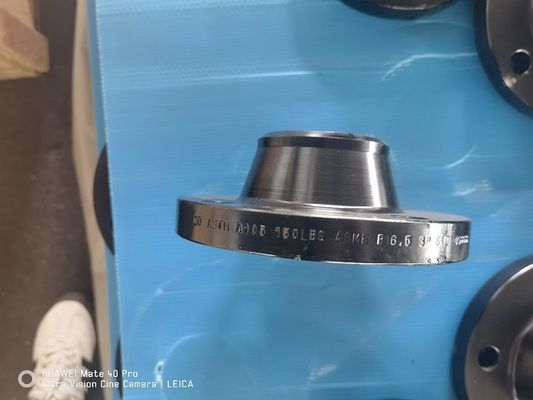 L'ANSI B16.5 B16.47 della flangia CIECA dell'interruttore di WN COSÌ LJ ha infilato ASME A105 150LBS A182 F304