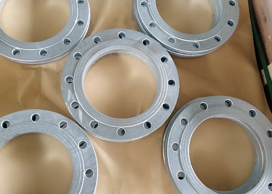 BS4504 PN16 HA FORGIATO LE FLANGE D'ACCIAIO ST37.2 S235JR