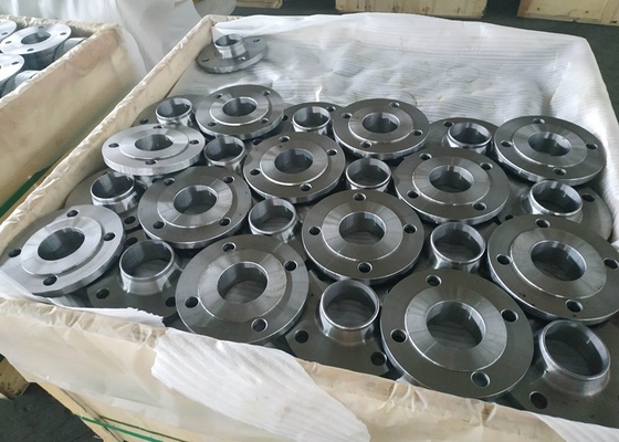 IL PIATTO DI CT20 GOST33259 TYPE01 HA FORGIATO LE FLANGE ED I MONTAGGI GOST33259 TYPE11 WN CТ 09Г2С